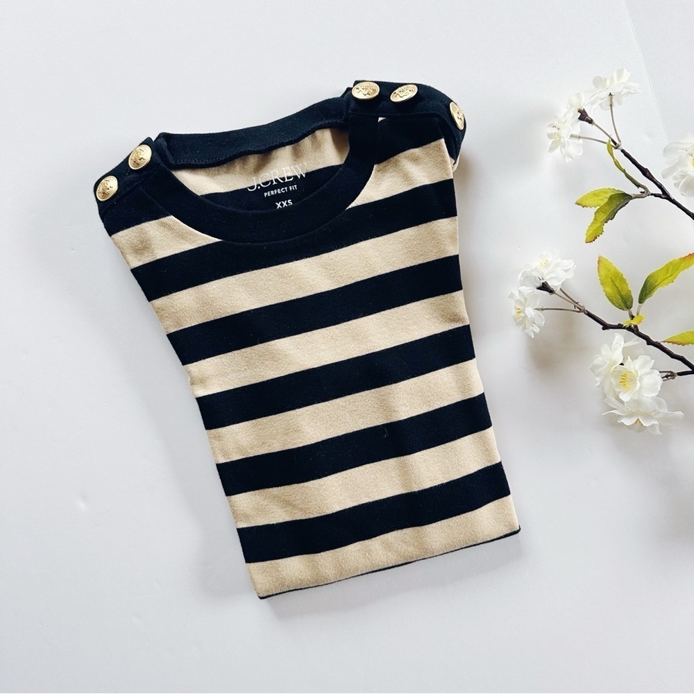 NEW J.Crew Women’s Stripe Perfect Fit Long Sleeve Top With Shoulder Buttons XXS - Picture 4 of 8